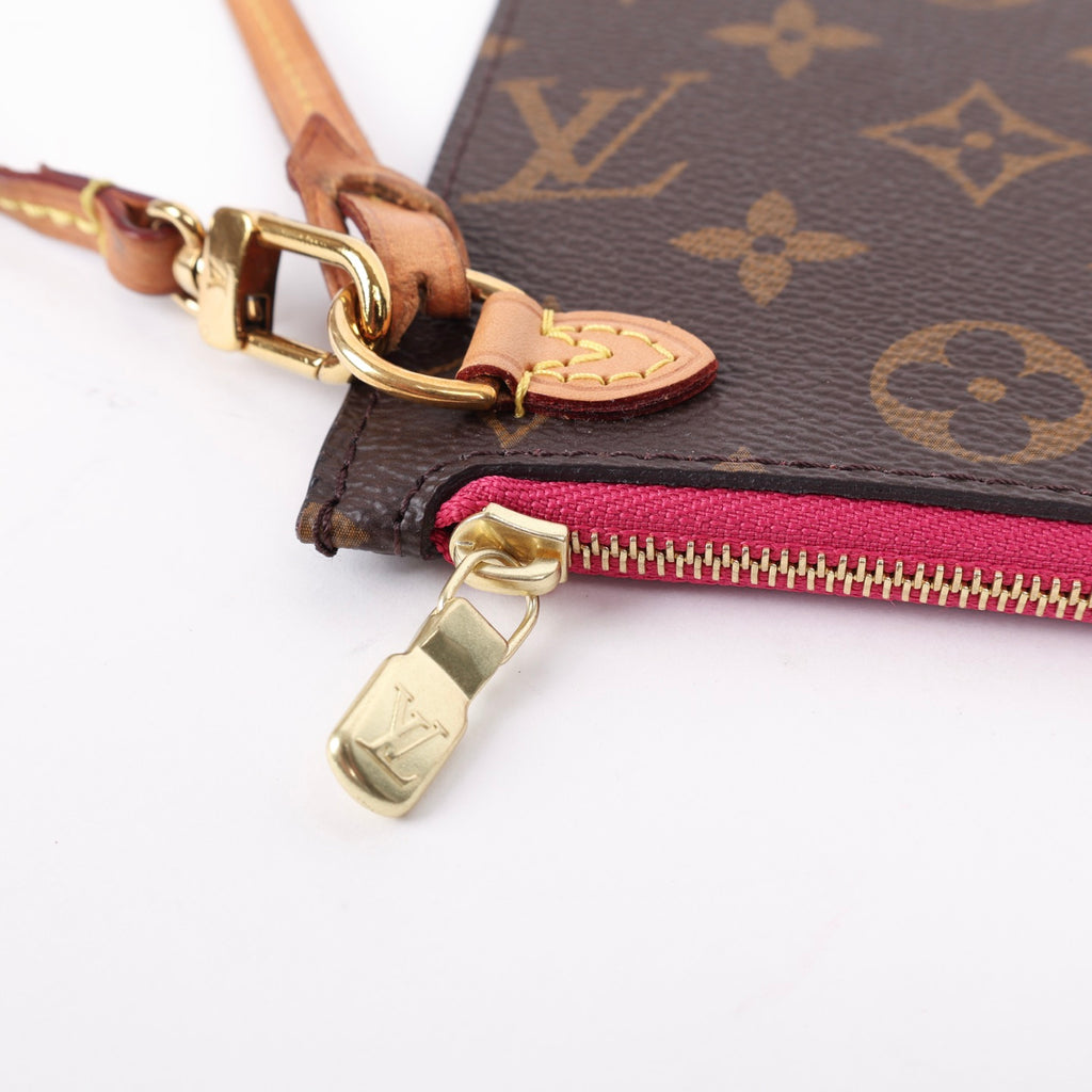 Louis Vuitton Neverfull Pochette Pouch