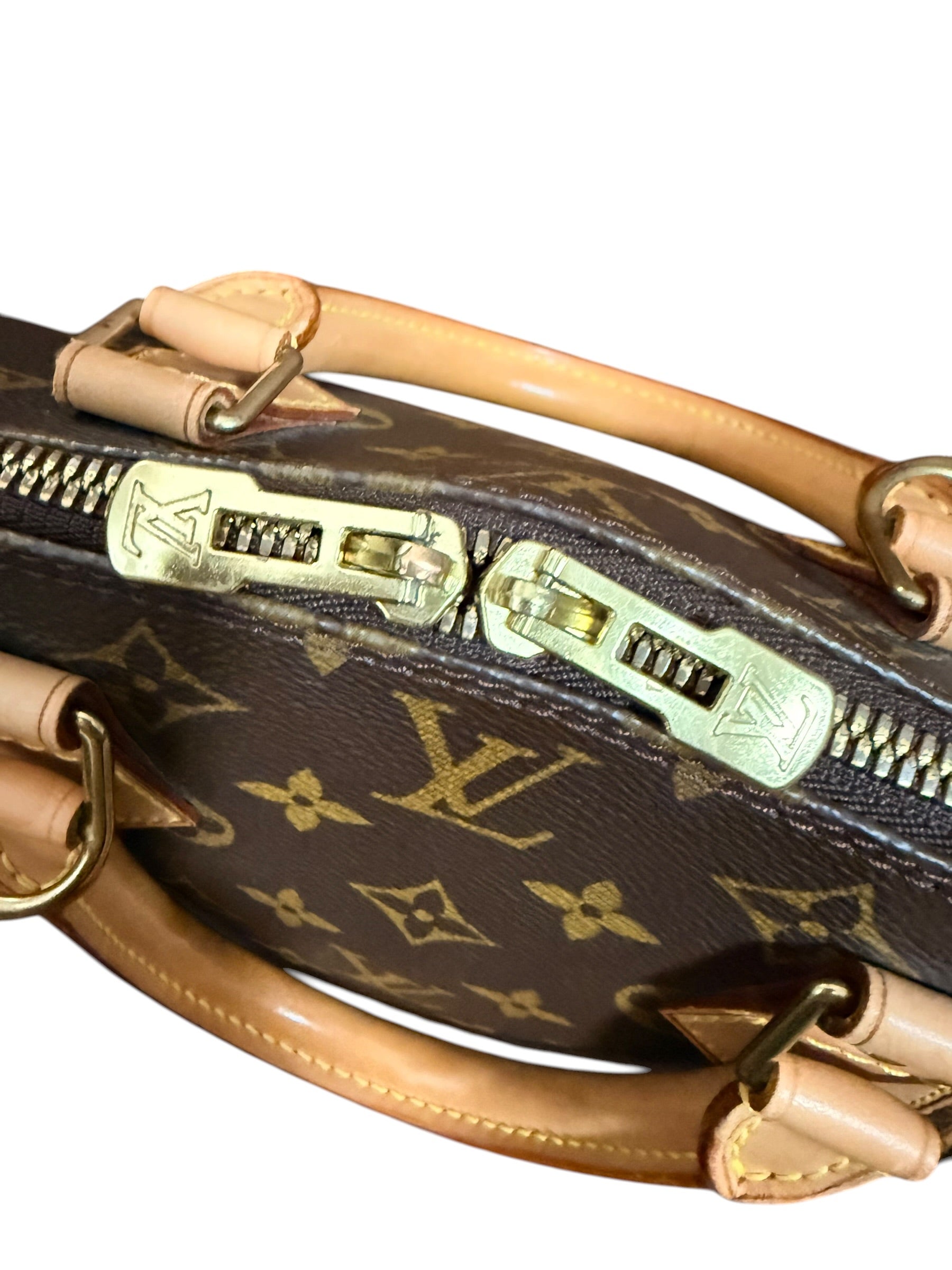 Louis Vuitton Alma MM Monogram