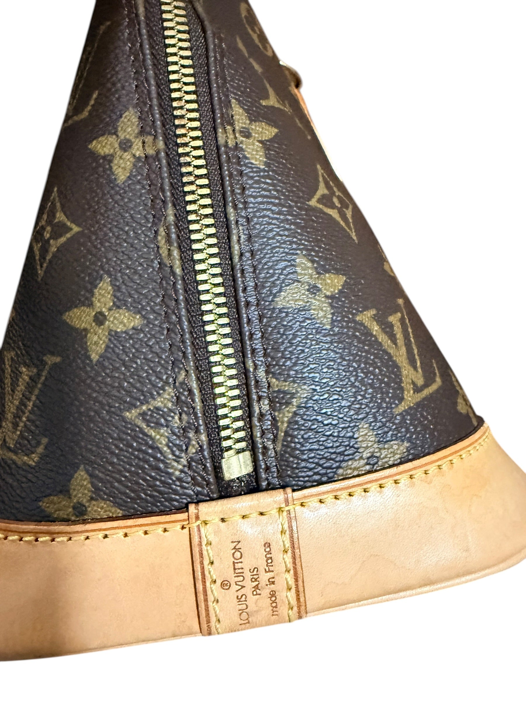Louis Vuitton Alma MM Monogram