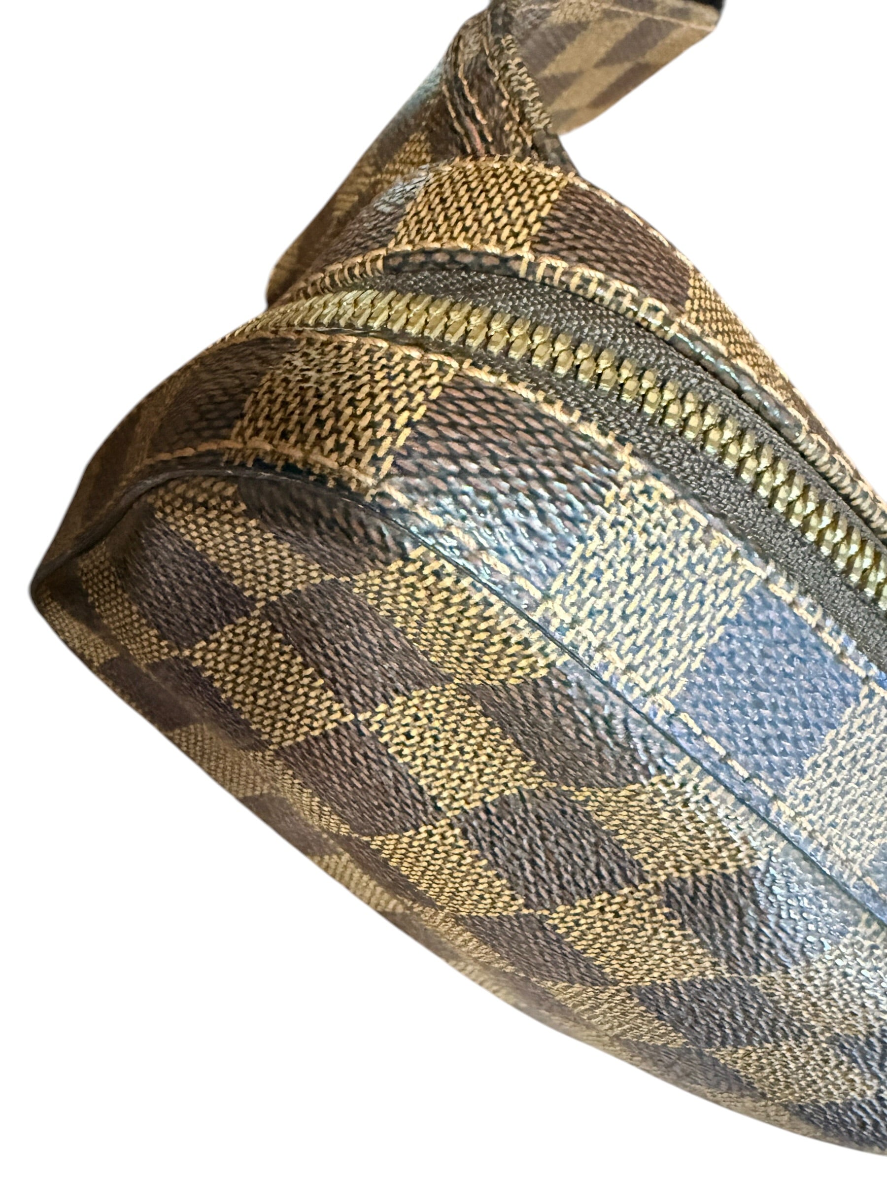 Louis Vuitton Vintage Geronimos Sling Bag – Luxe Treasures